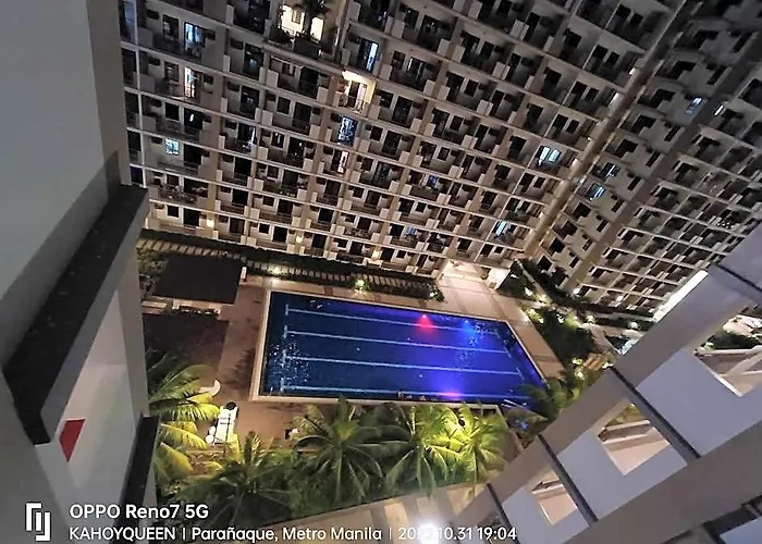 2 Bedroom Type Unit Near Airport Hotel Manila